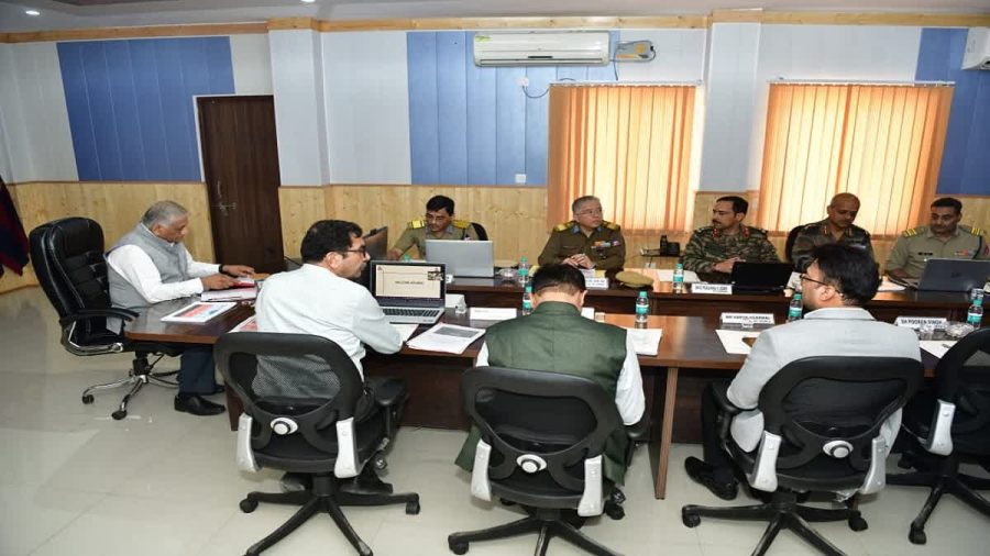 केन्द्रीय मंत्री ने दिए चारधाम यात्रा व्यवस्था दुरूस्त करने के निर्देश