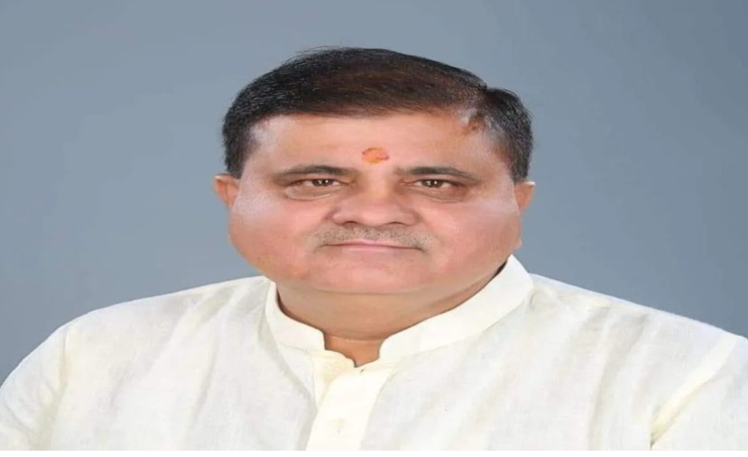 विरोध की राजनीति के चलते देश व प्रदेश का अपमान कर रहे है राहुलः महेंद्र भट्ट
