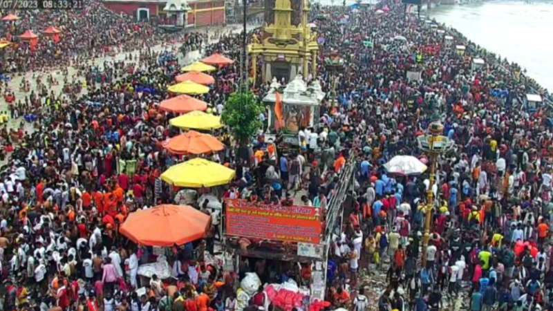 डाक कांवड़ियों की संख्या लाखों में पहुंची, सभी को सकुशल किया रवाना
