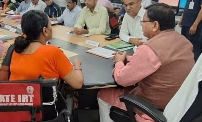 आपदा कंट्रोल रूम  पहुंचे  सीएम धामी,गौरीकुंड हादसे की ले रहे पल-पाल की अपडेट