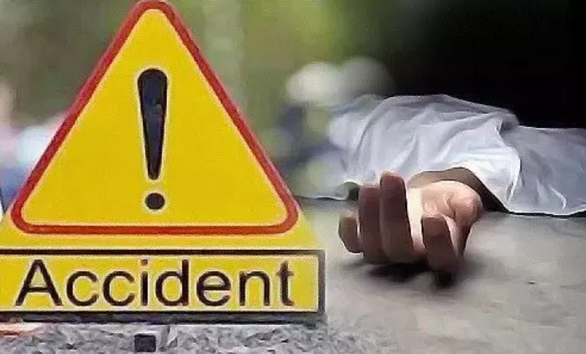 सड़क हादसे में शिक्षका की मौत