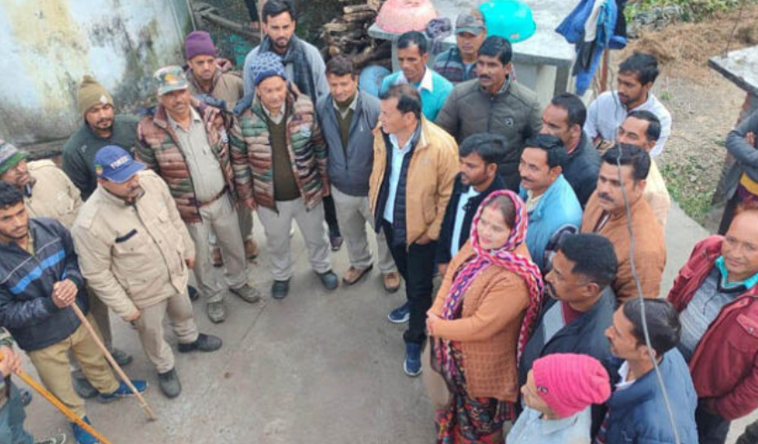 आदमखोर बाघ से निजात दिलाने की मांग
