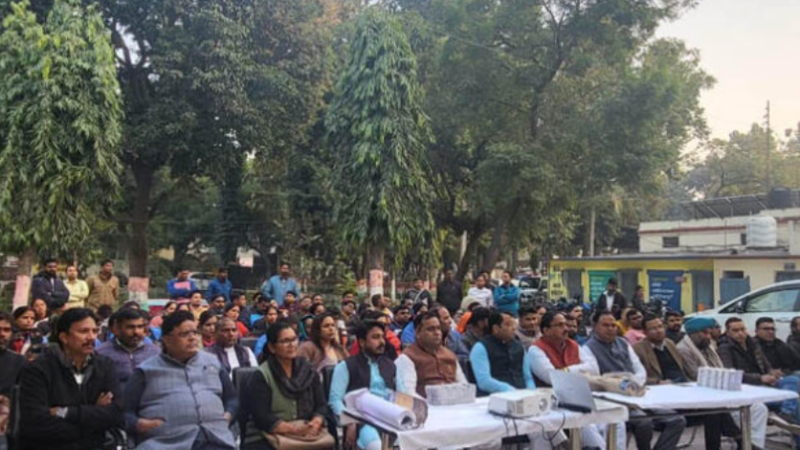 विकसित भारत संकल्प यात्रा का निगम में जोरदार स्वागत