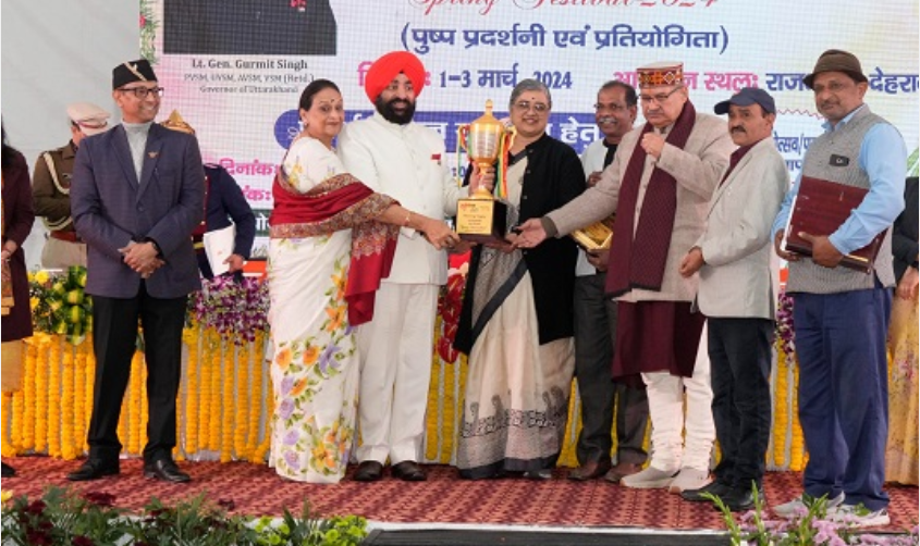राजभवन में तीन दिवसीय वसंतोत्सव का हुआ समापन, विजेताओं को राज्यपाल ने किया पुरस्कृत