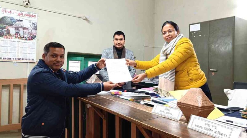 बागेश्वर नगर पालिका में तीन सभासदों ने नाम वापसी की…