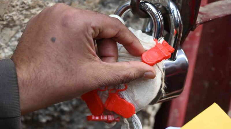 सील गैस सिलेंडर गोदाम से सिलेंडर निकालना पड़ा भारी, फंसा कानूनी शिकंजे में  हुई मुकदमा दर्ज…