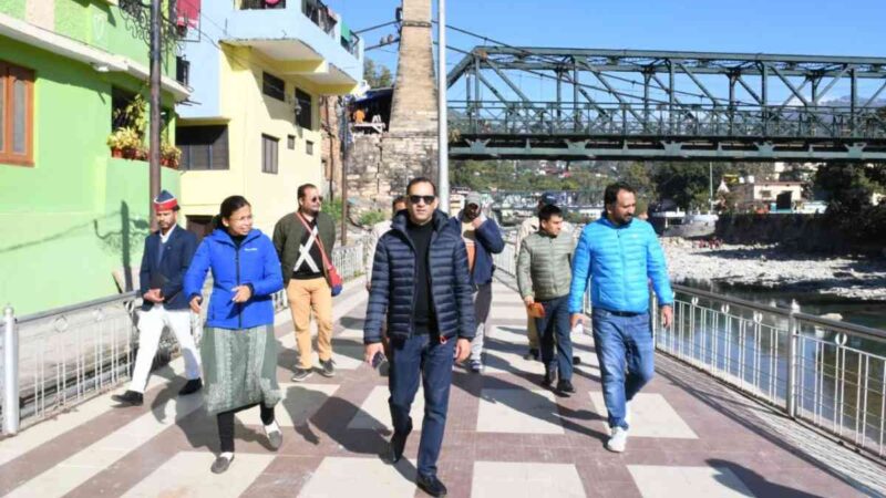 जिलाधिकारी आशीष भटगांई ने उत्तरायणी मेले की तैयारियों का स्थलीय निरीक्षण किया…