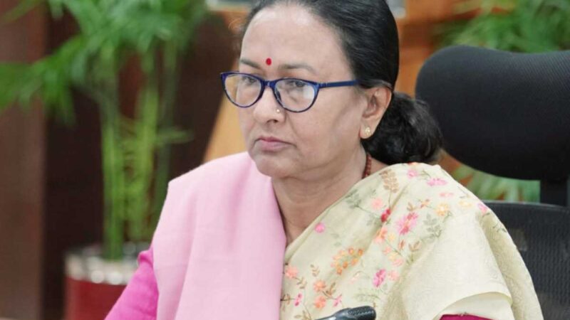 मुख्य सचिव श्रीमती राधा रतूड़ी ने ईएफसी में विभिन्न प्रस्तावों को अनुमोदन दिया