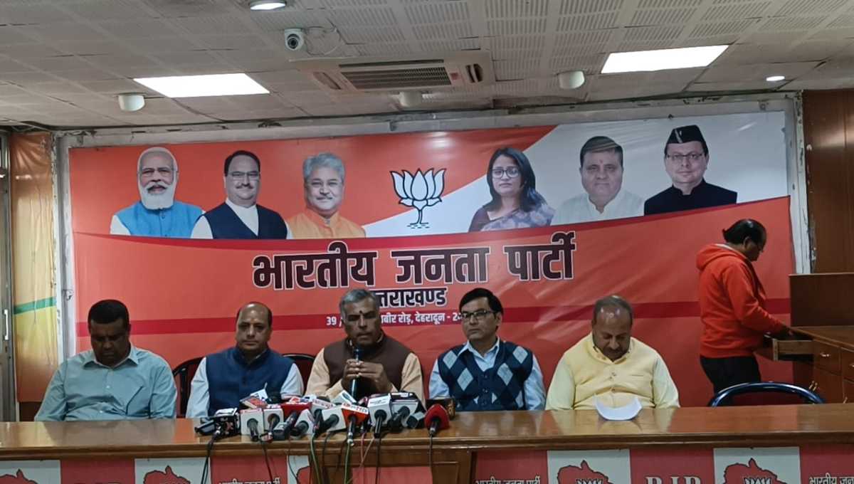 प्रदेश सरकार के 3 साल शानदार, ऐतिहासिक और इतिहास निर्माण करने वाले लिए फैसले