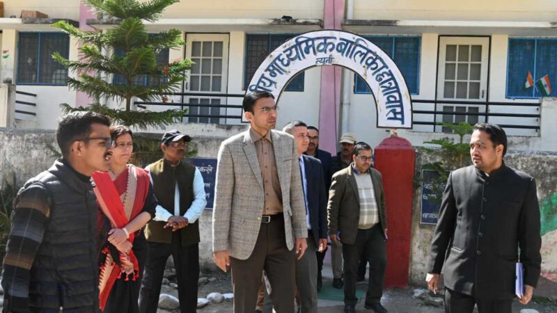 प्रोजेक्ट ‘‘उत्कर्ष’’ अन्तर्गत ब्लॉक चकराता, कालसी, विकासनगर के सभी सरकारी विद्यालय हुए फर्नीचयरयुक्त