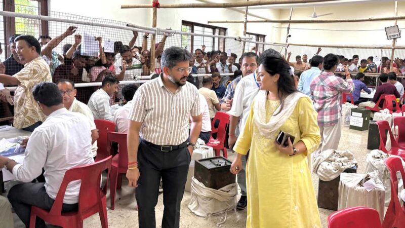 उप जिला निर्वाचन अधिकारी ने डोईवाला ब्लाक में मतगणना का लिया जायजा