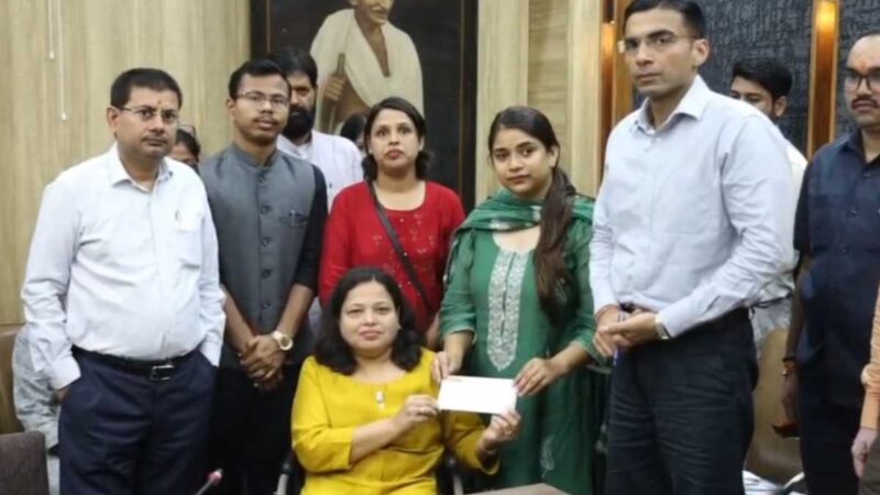 समस्या निस्तारण के साथ ही डीईओसी से वायरलेस व दूरभाष पर अपनी क्यूआरटी से आपदा सम्बन्धी अपडेट लेते रहे डीएम