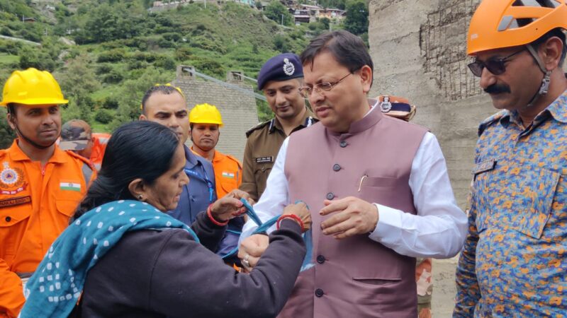 राखी, राहत और रिश्ता–आपदा के बीच मानवीय संवेदनाओं का मार्मिक दृश्य
