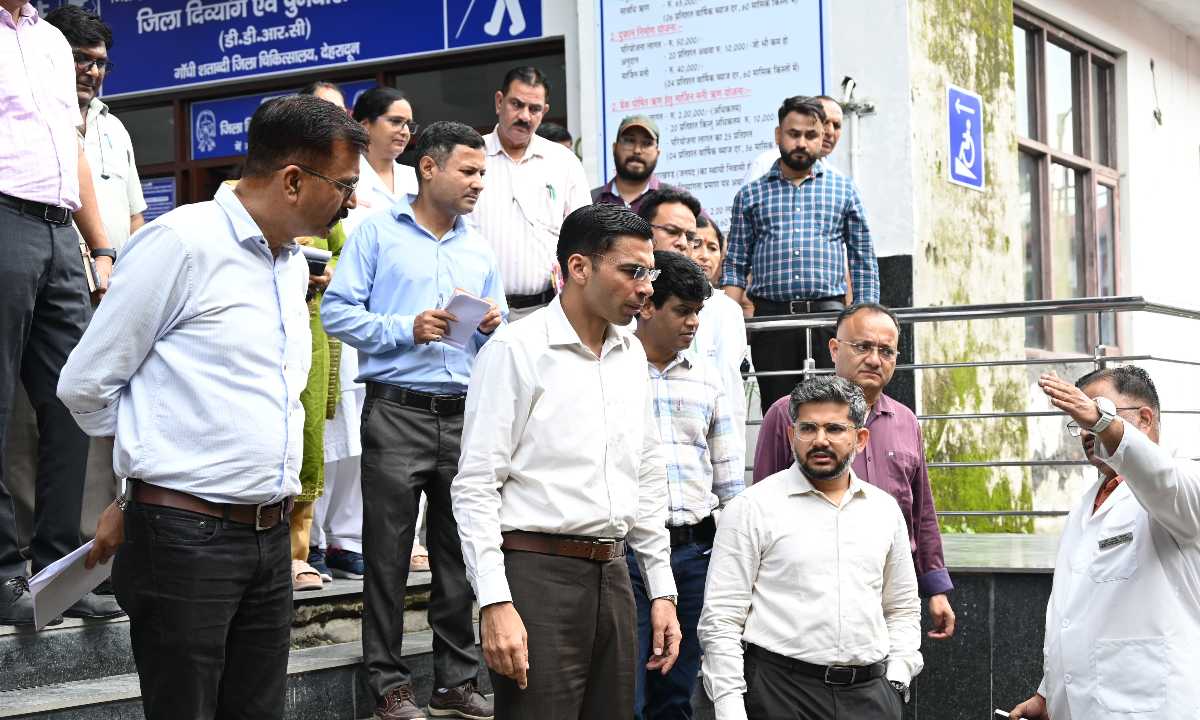 राज्य का पहला आधुनिक दिव्यांग पुनर्वास अपने जिला चिकित्सालय के गांधी शताब्दी में स्थापित