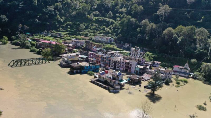 स्यानाचट्टी में बनी कृत्रिम झील को खोलने के प्रयास निरंतर जारी