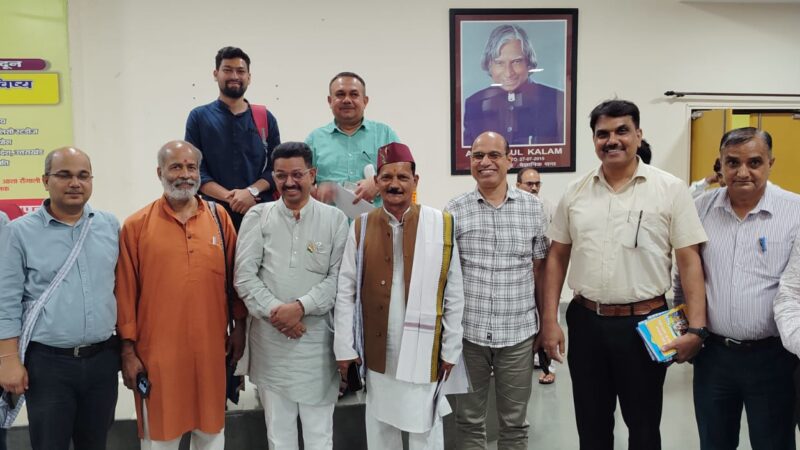 डेमोग्रॉफी बदलाव से सुरक्षा की दृष्टि से सजग होने की जरूरत : बजाज