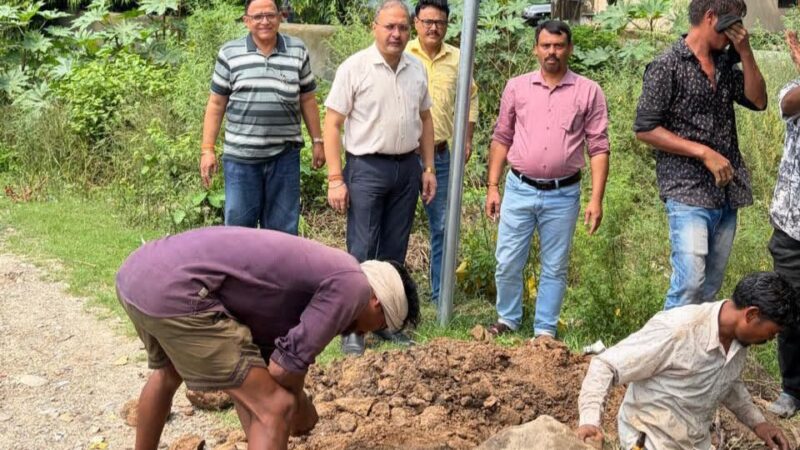 पूर्णागिरि धाम मार्ग पर लगेंगी एलईडी स्ट्रीट लाइटें, 8.10 करोड़ की योजना शुरू…