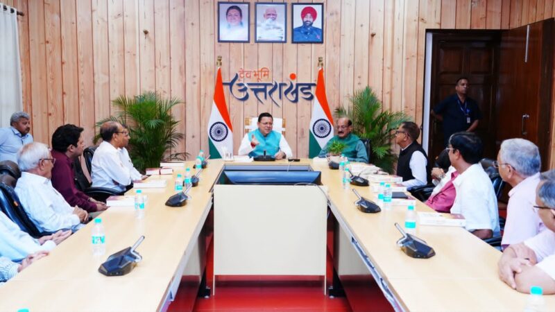 मुख्यमंत्री धामी ने किया ‘सेवा विधि’ पुस्तक का विमोचन…